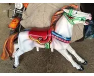 Sujet de manège, cheval carrousel moyen